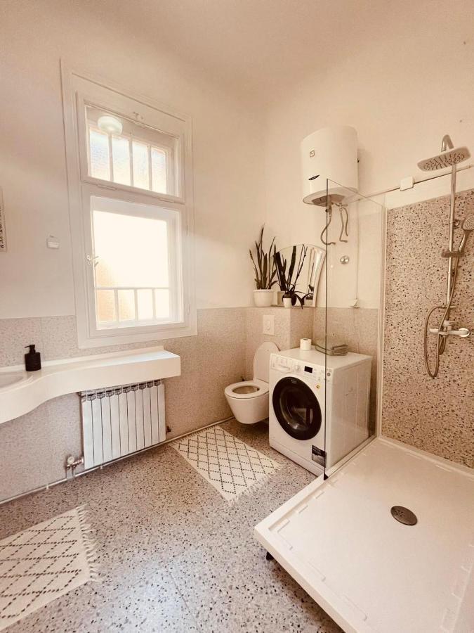 The Best Location Salon Apartment With Main Street View SJJ Extérieur photo