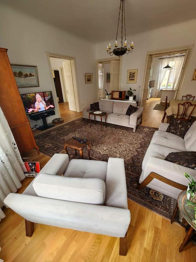 The Best Location Salon Apartment With Main Street View SJJ Extérieur photo